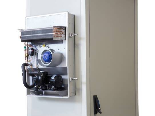 CLASSIC cabinet with MULTICOOL